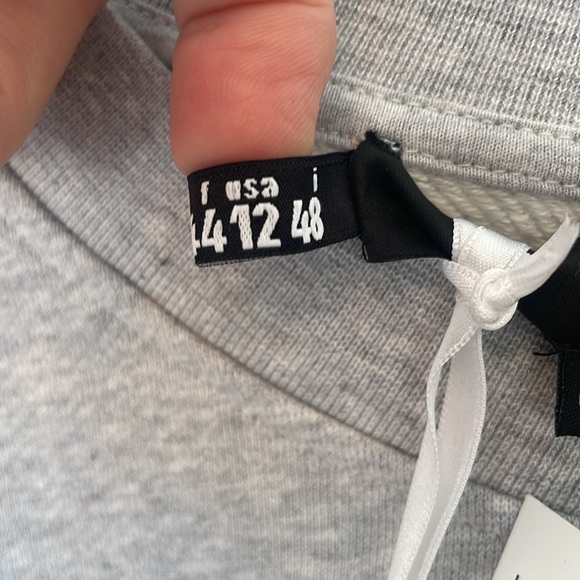 NWT Love Moschino Sweatshirt - Picture 6 of 7